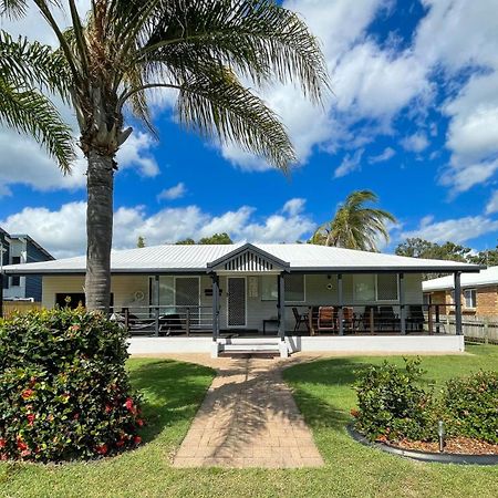 Beach House On Burrum- Close To Beach- 3Br- Wifi-Foxtel Woodgate Luaran gambar